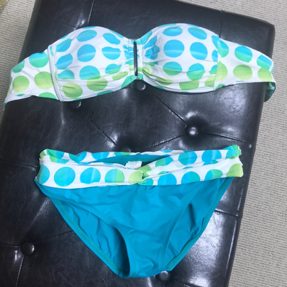 Super cute Size 4 LA BLANCA bikini 👙